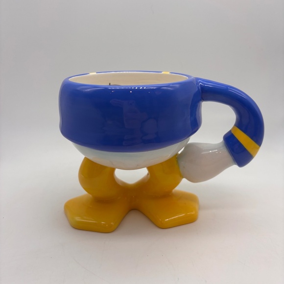 Disney Theme Parks Donald Duck 'Donald' Feet Novelty Ceramic Coffee Mug - Picture 3 of 16